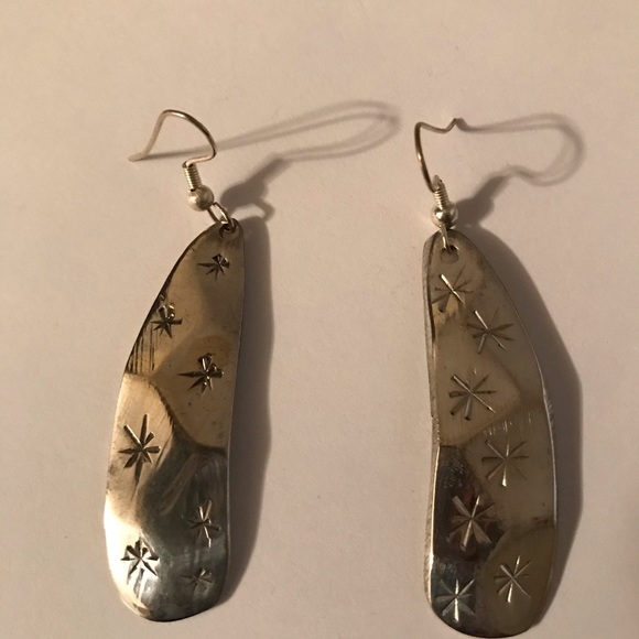 Jewelry - Picture 2 of 2